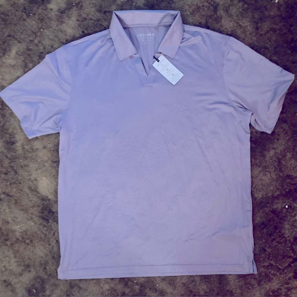 New with tags performance polo lavendar split neck, Men's Polo Shirt size, XL.